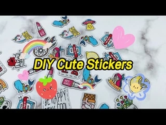 Os remendos bonitos tecidos crianças da roupa da caixa costuram o ferro no remendo Shrinkproof