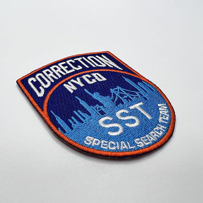 Eco Logo Embroidery Patches Mordern Fashion feito sob encomenda amigável para o revestimento do revestimento de Garmrnt