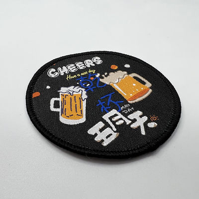 O bordado de Cheers Iron On do desenhista remenda o poliéster Logo Patch tecido linha