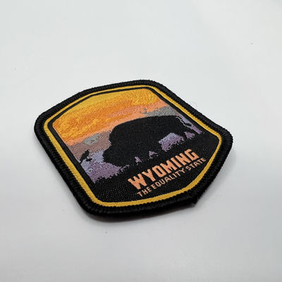 Ferro natural de Animal Woven Patches do desenhista no bordado Logo Patches With Merrowed Border