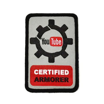 O remendo tecido damasco da etiqueta do vestuário, Velcro feito sob encomenda suportou remendos