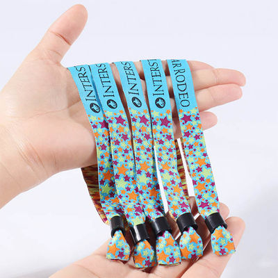 Faixas de pulso tecidas tela Logo Customized Event Bracelets para a promoção